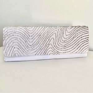 La Regale Elegant Beaded Evening Bag